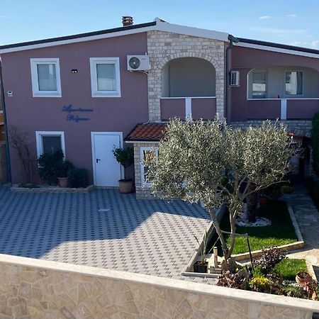Apartmani Poljanec Vir Ngoại thất bức ảnh