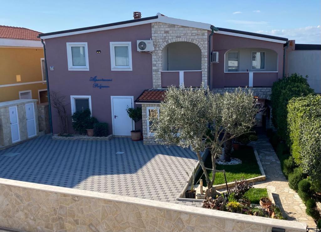Apartmani Poljanec Vir Ngoại thất bức ảnh